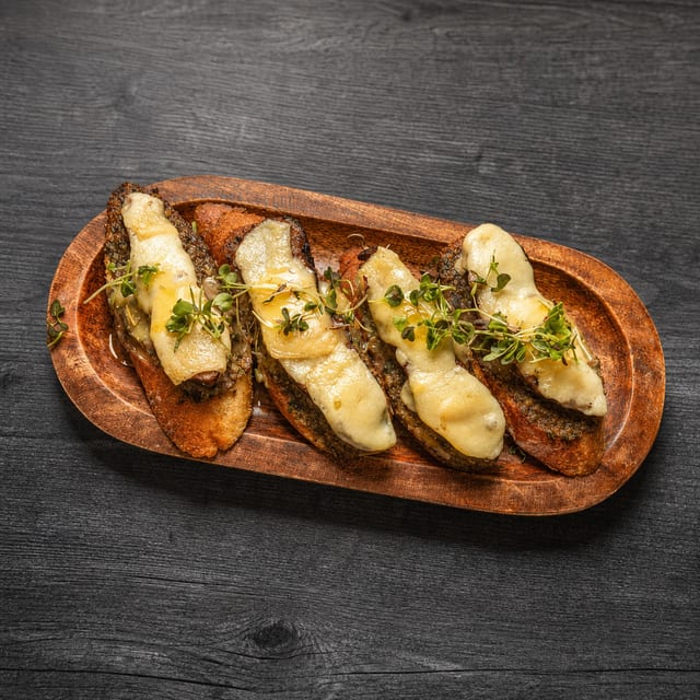 Steak Crostini.